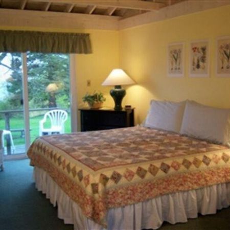 High Tide Inn On The Ocean, Motel And Cottages Camden Eksteriør billede